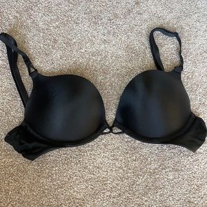 Victoria Secret Bombshell bra